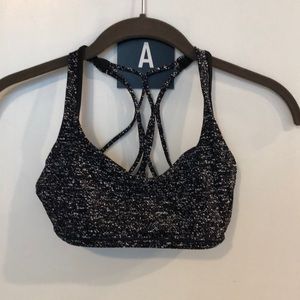lululemon sports bra